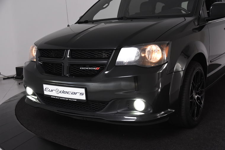 Dodge Grand Caravan