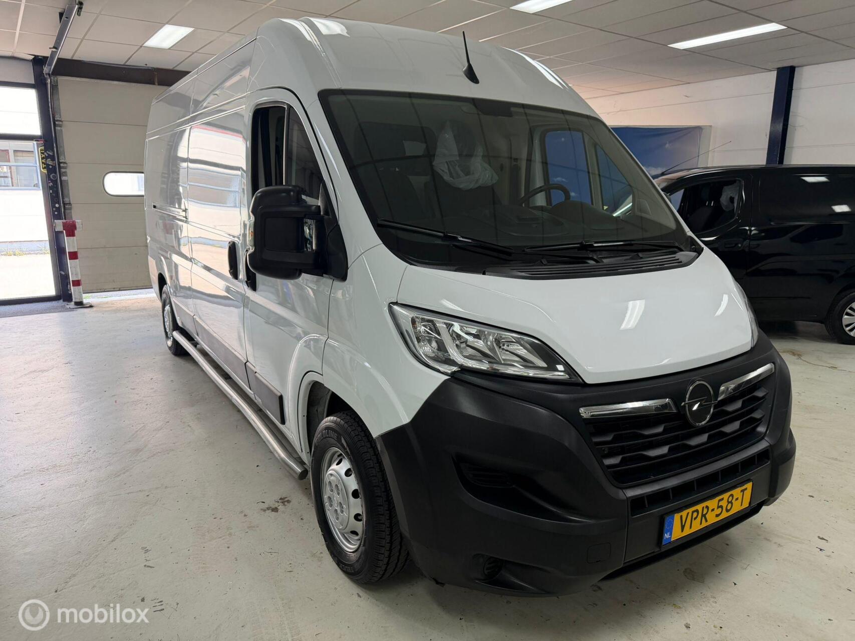 Foto van Opel Movano