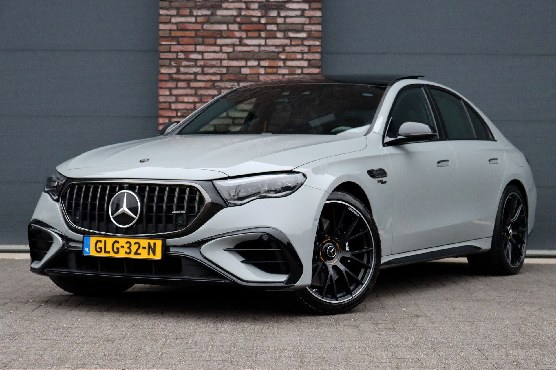 Foto van Mercedes-Benz E-Klasse