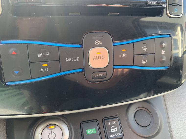 Nissan E-NV200