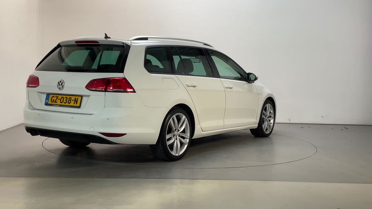 Volkswagen GOLF Variant