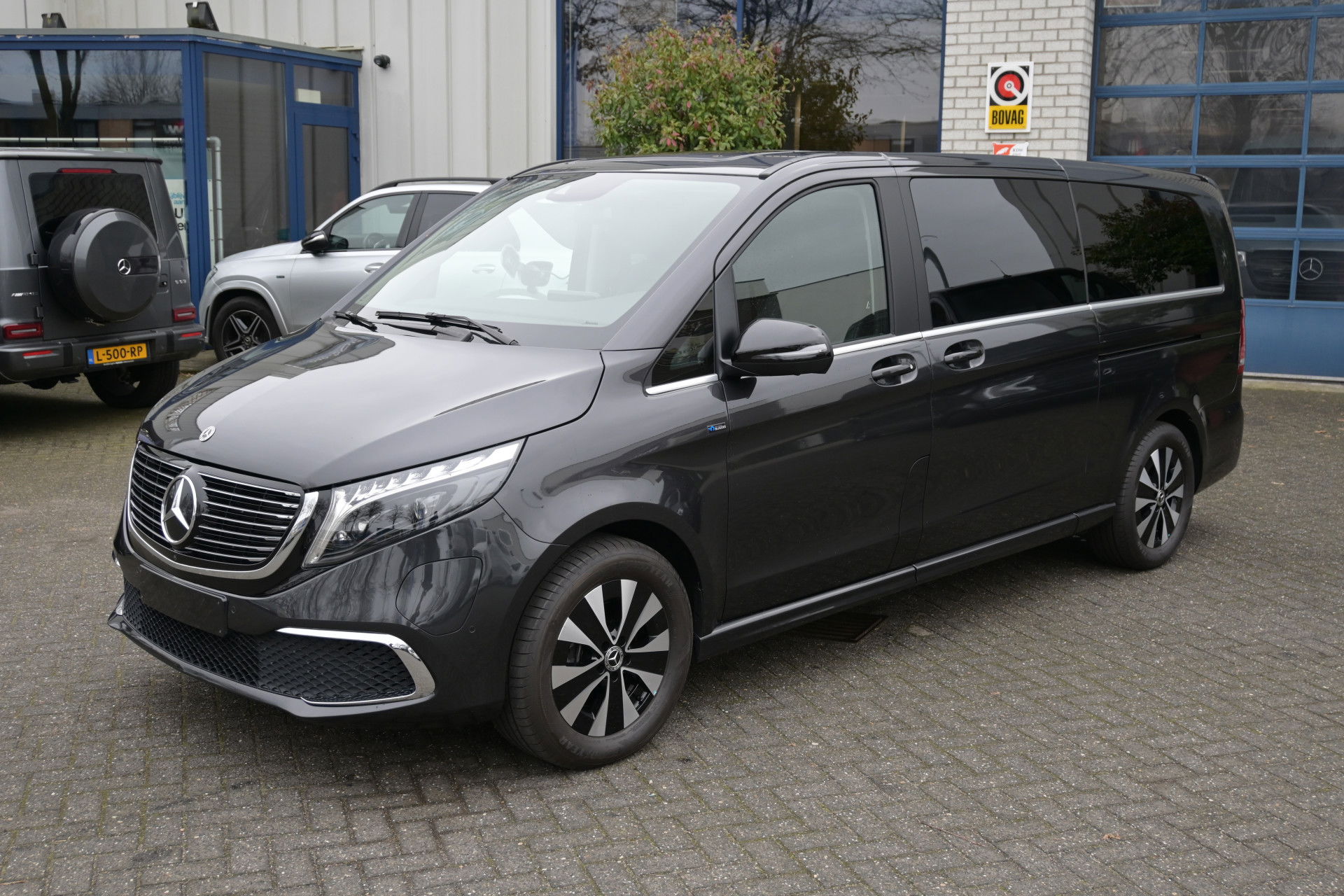 Foto van Mercedes-Benz EQV