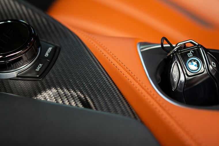 BMW i8 Roadster