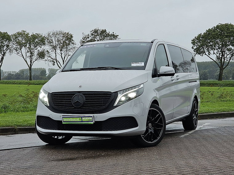 Foto van Mercedes-Benz EQV