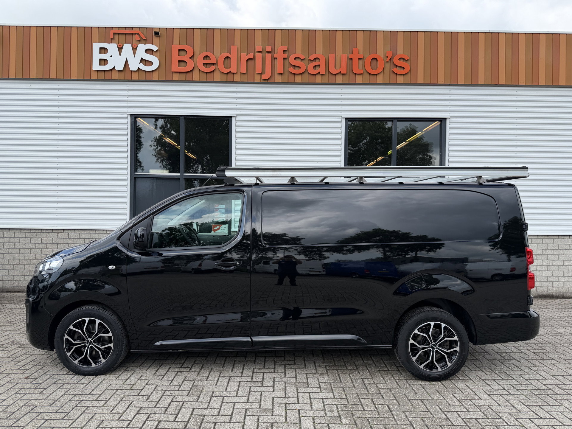 Foto van Opel Vivaro