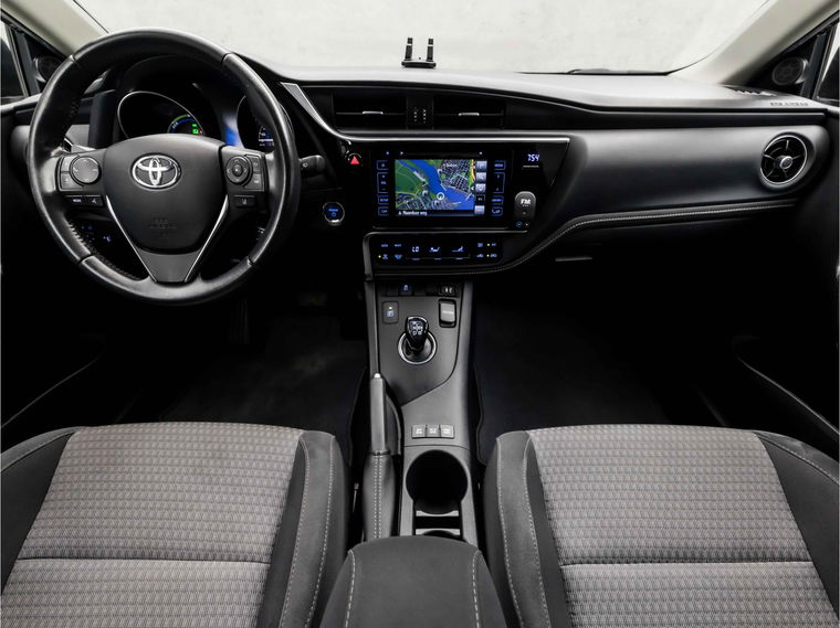 Toyota Auris Touring Sports
