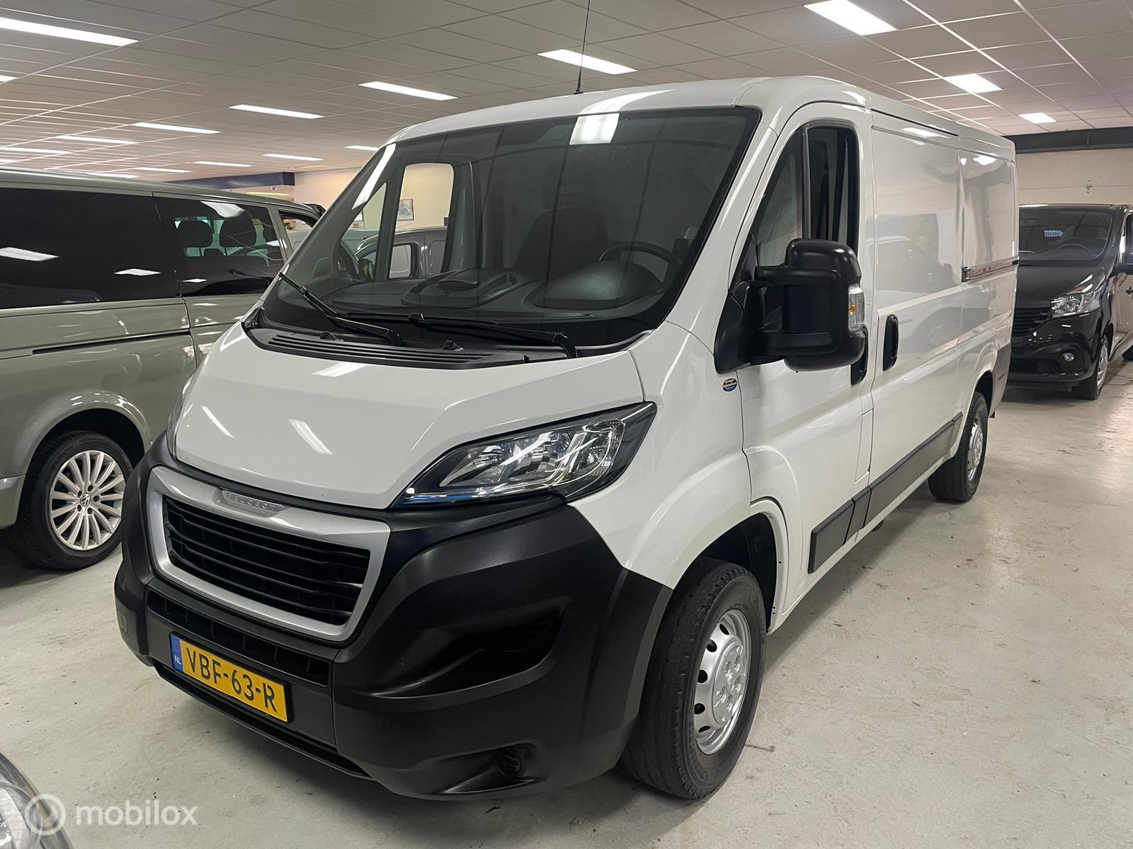 Foto van Peugeot Boxer