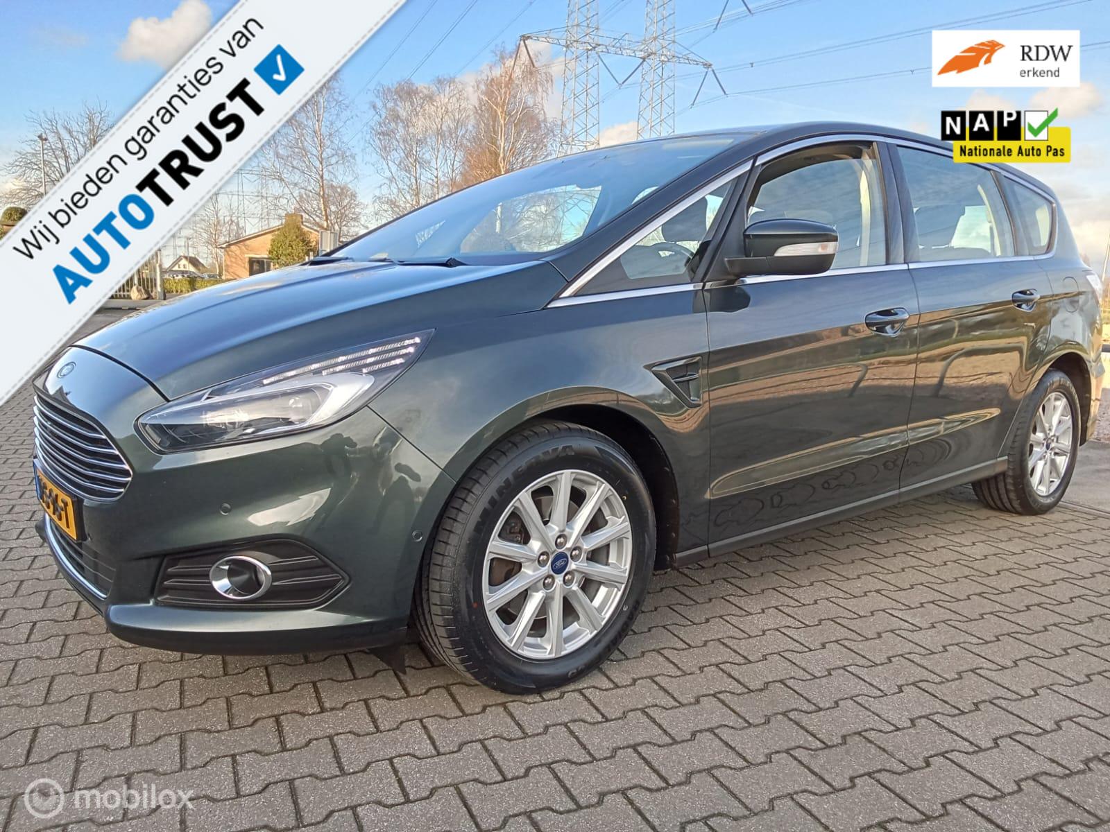 Foto van Ford S-Max