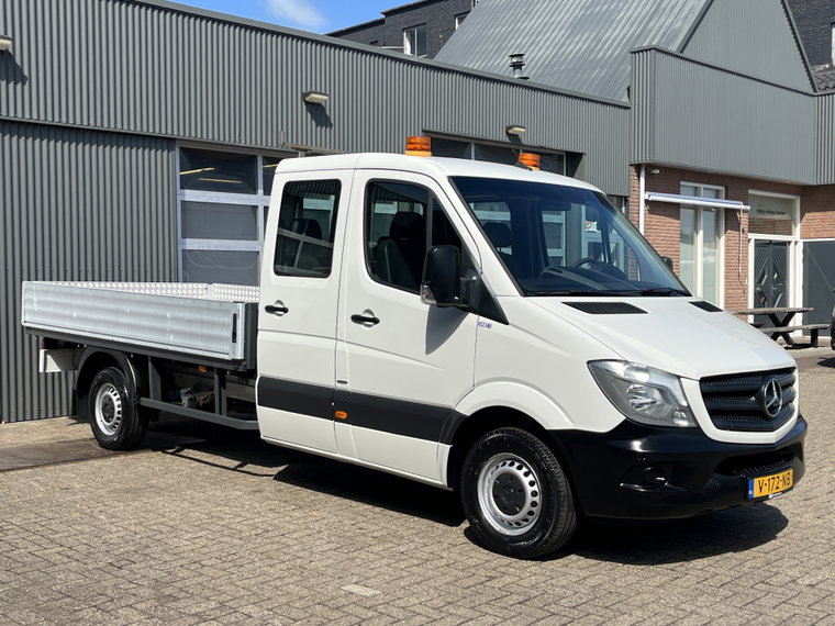 Mercedes-Benz Sprinter foto 1