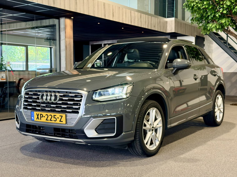 Audi Q2 foto 1