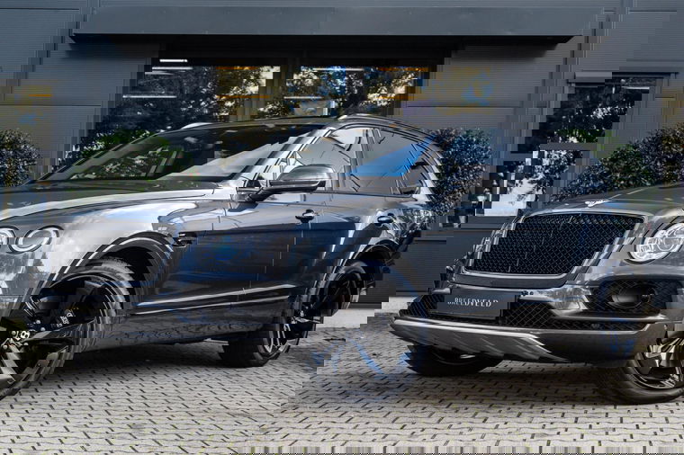 Foto van Bentley Bentayga