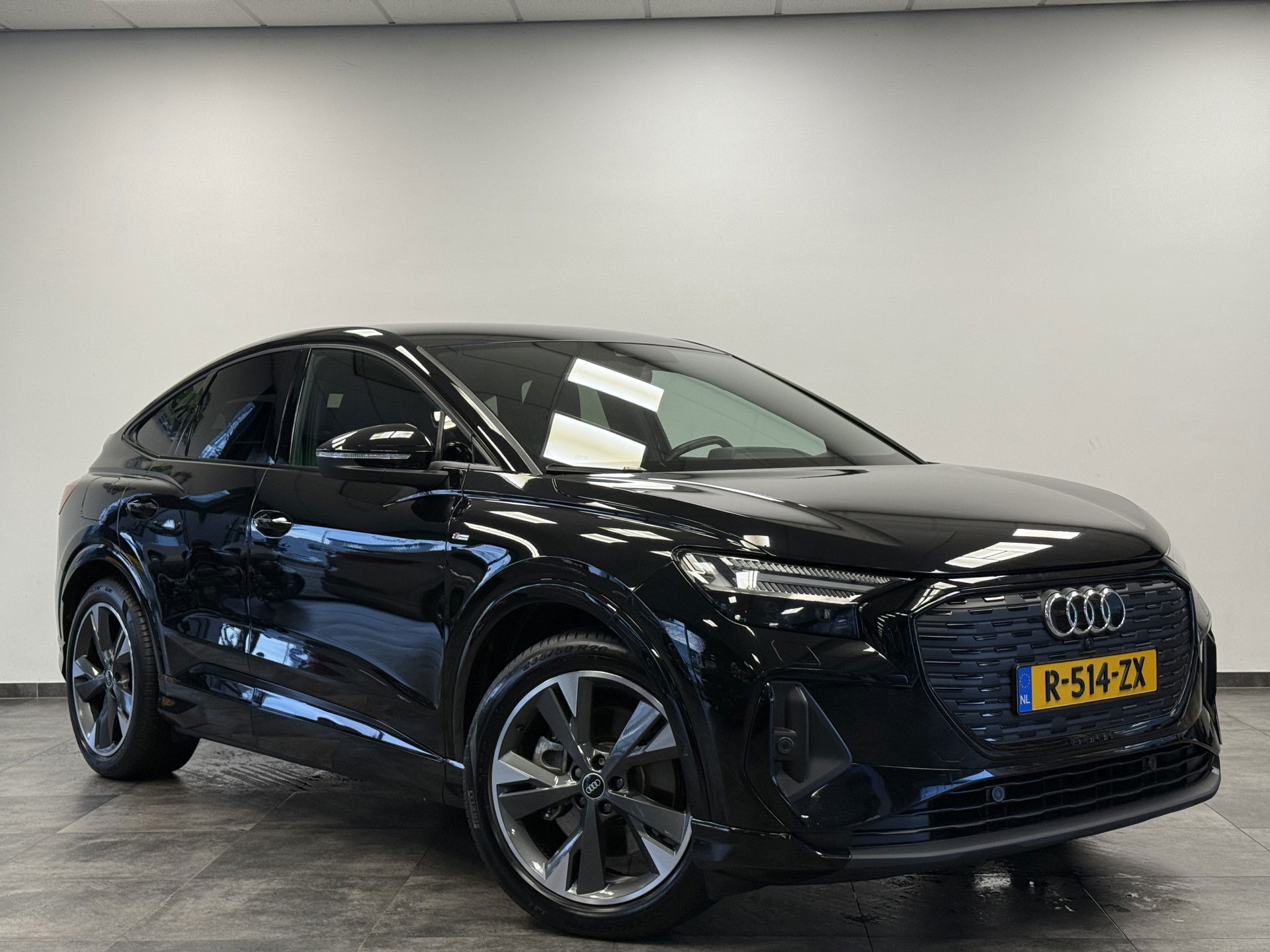 Foto van Audi Q4 Sportback e-tron