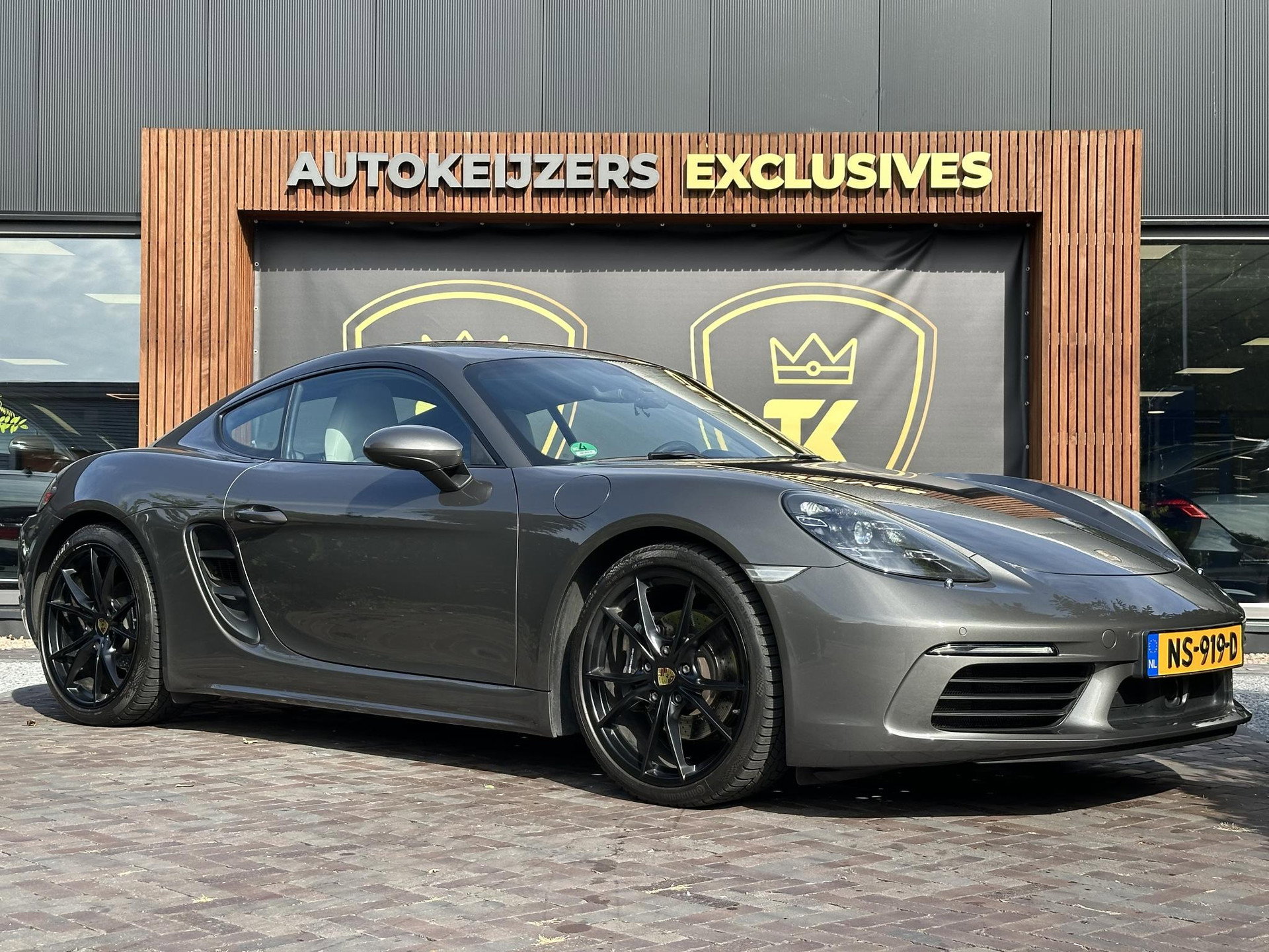 Foto van Porsche 718 Cayman