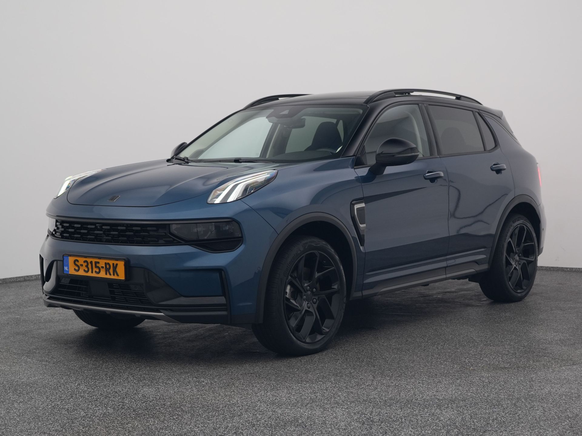 Foto van Lynk & Co 01