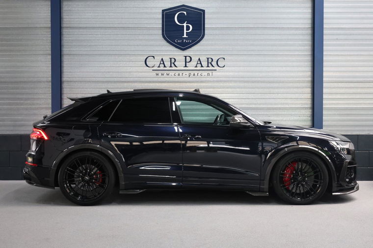 Audi RSQ8