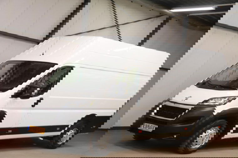 Foto van Peugeot Boxer
