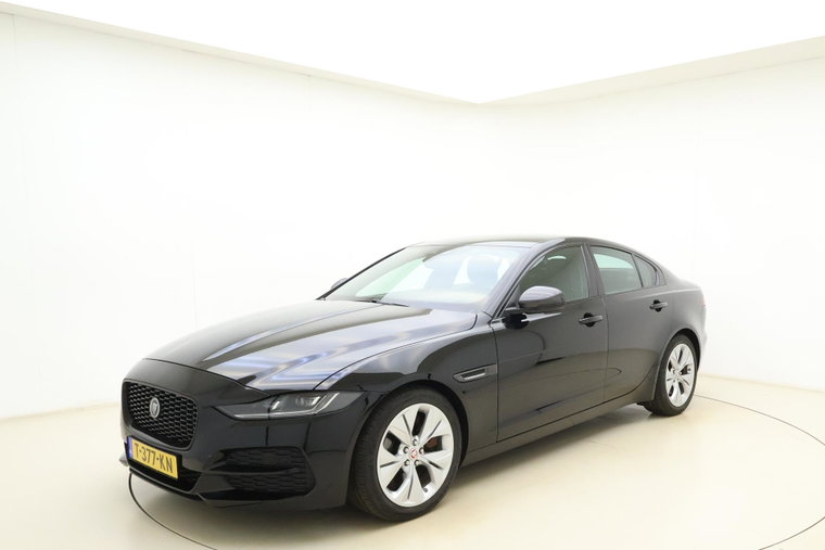 Foto van Jaguar XE