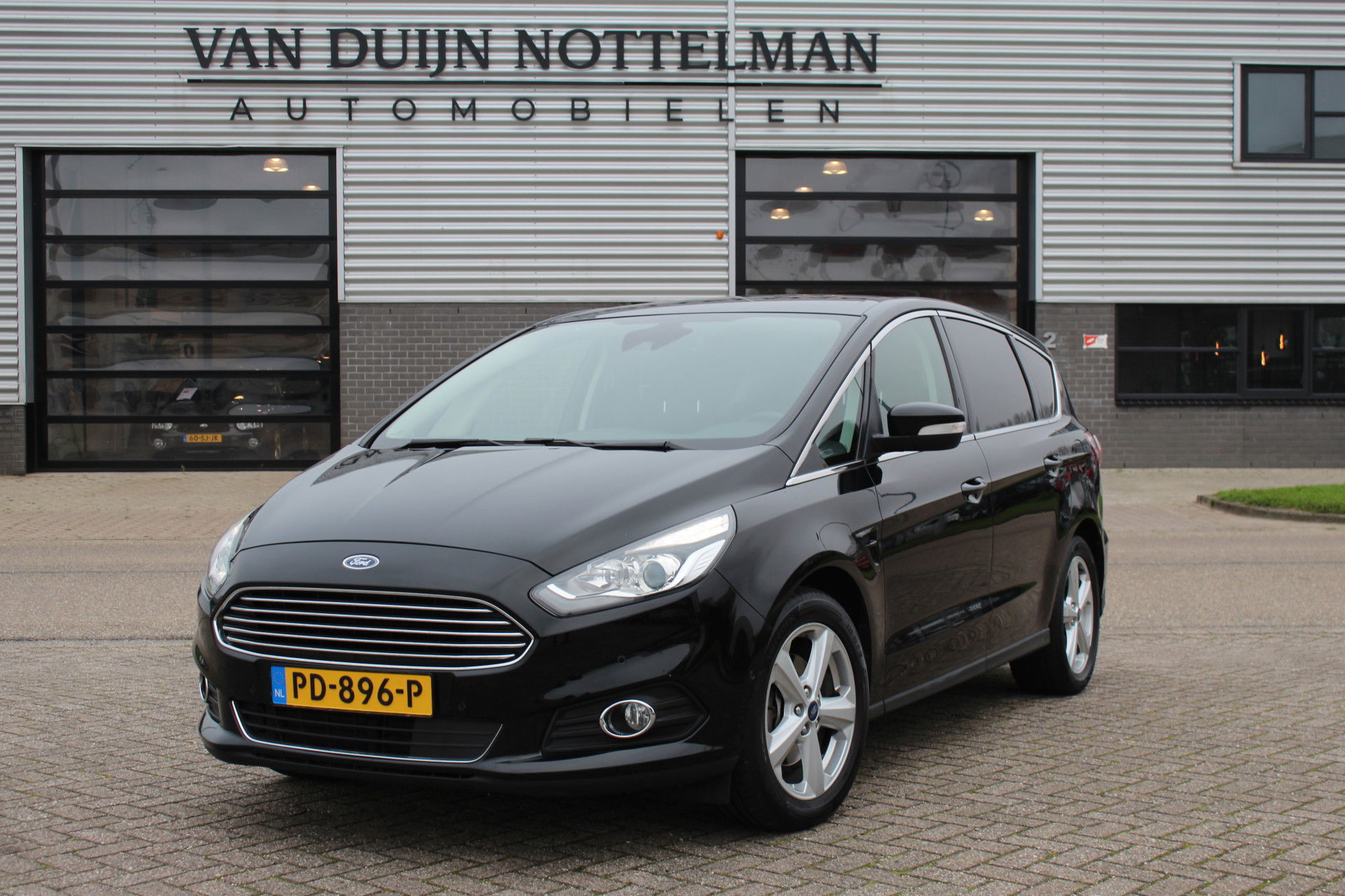 Foto van Ford S-Max