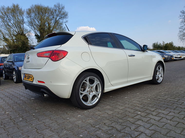 Alfa Romeo Giulietta