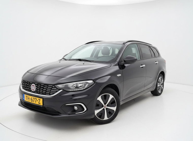 Foto van Fiat Tipo