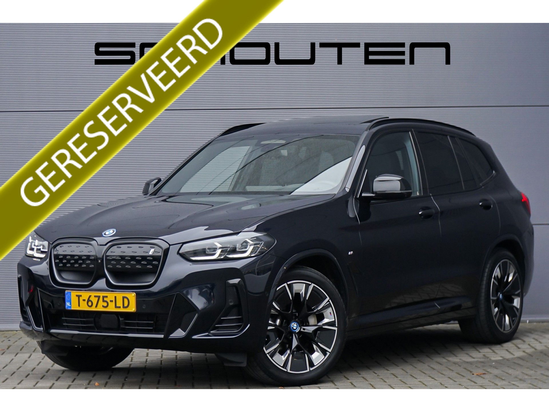 BMW iX3