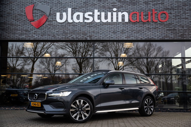 Volvo V60 foto 1
