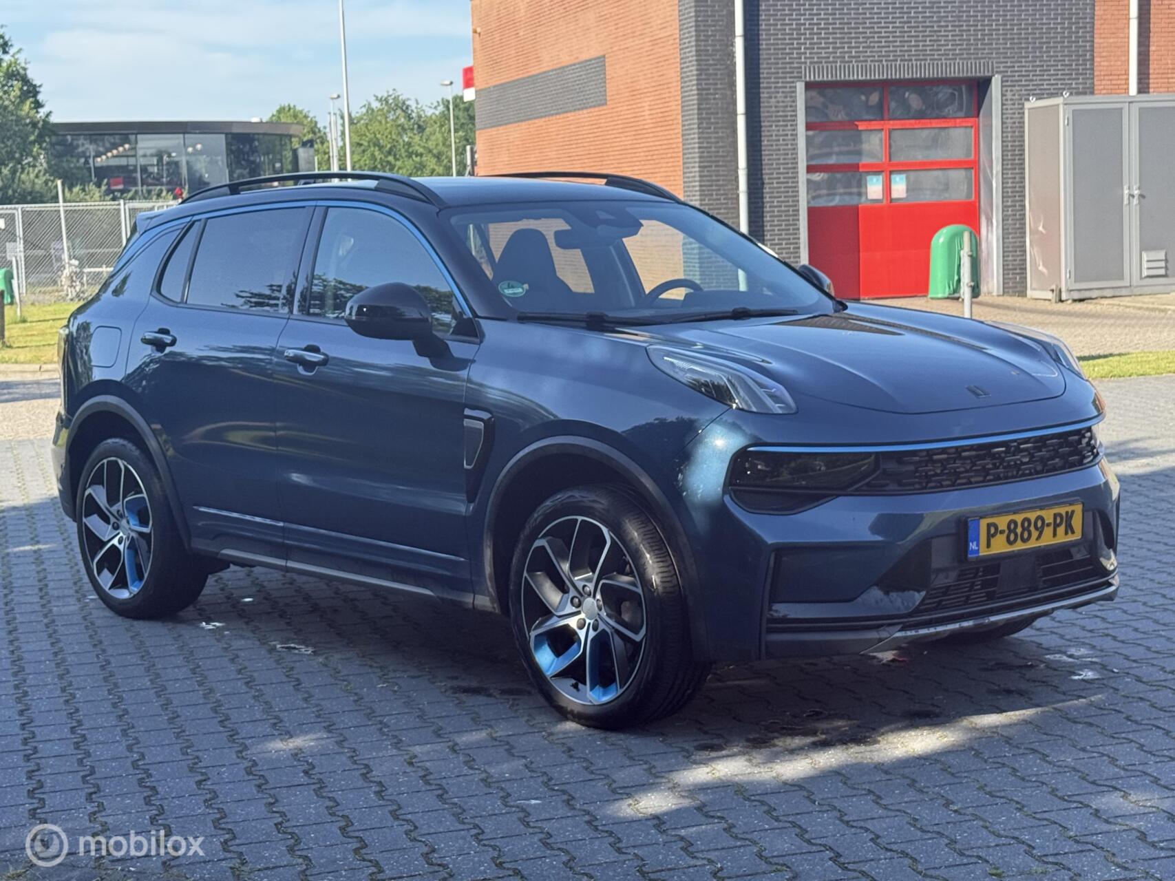 Foto van Lynk & Co 01