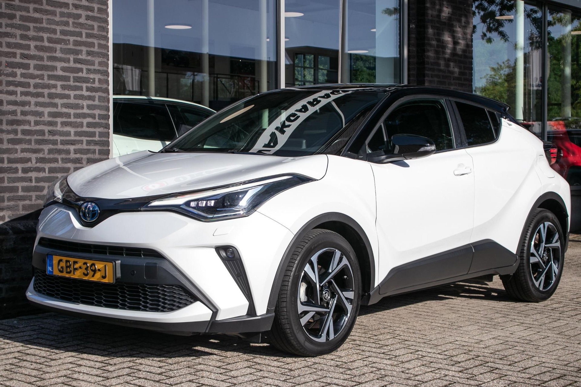 Foto van Toyota C-HR