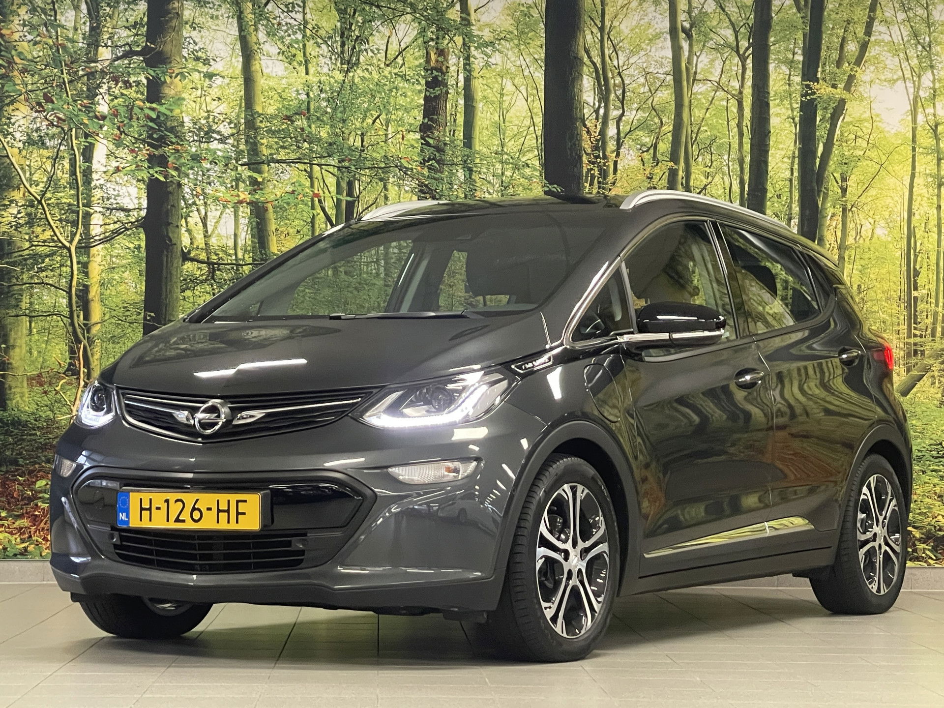 Foto van Opel Ampera-E