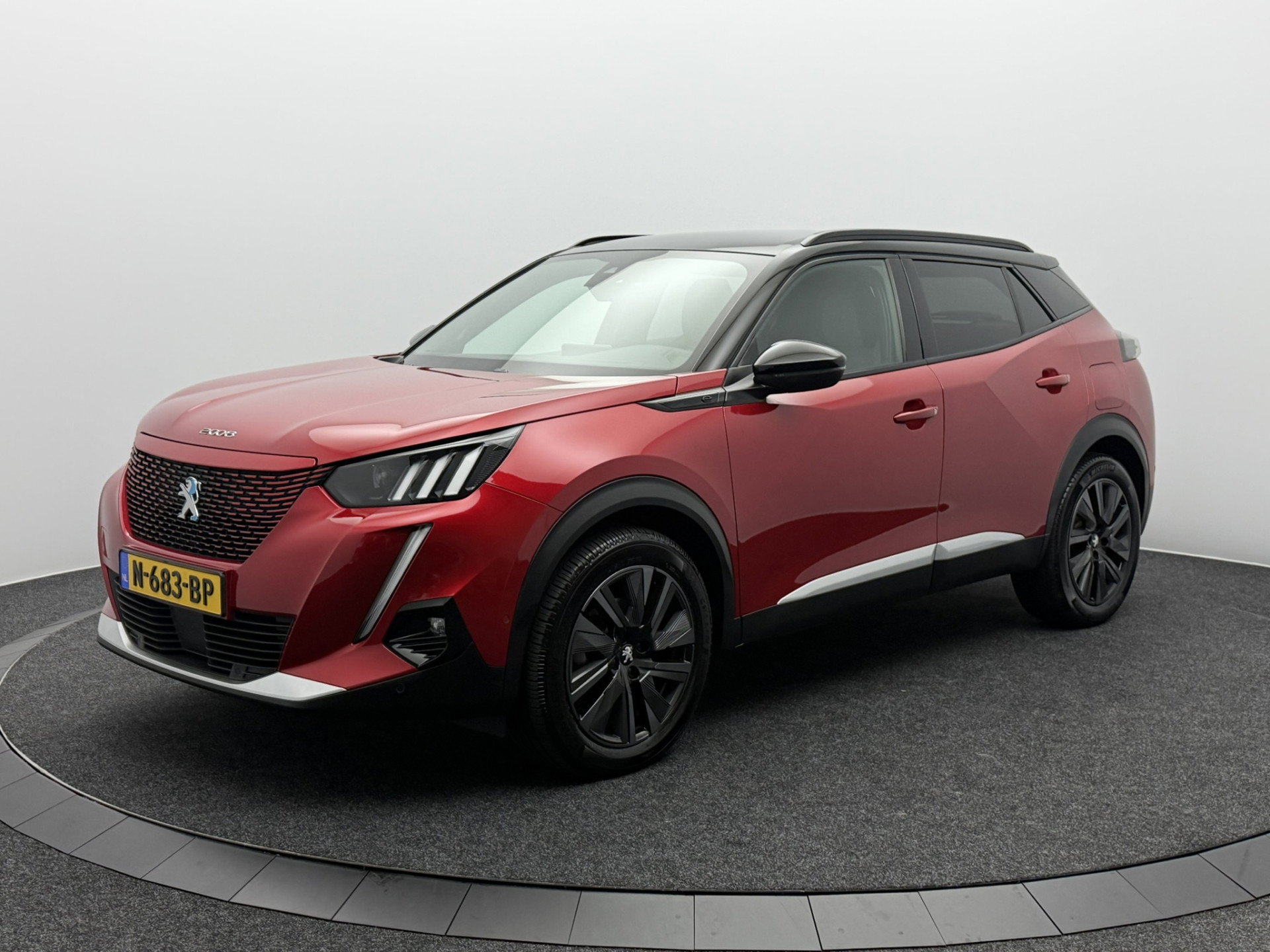 Foto van Peugeot e-2008