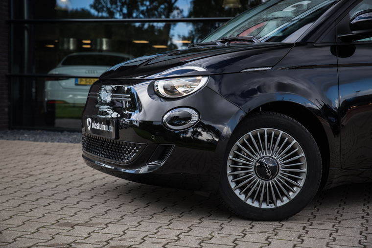 Fiat 500E C