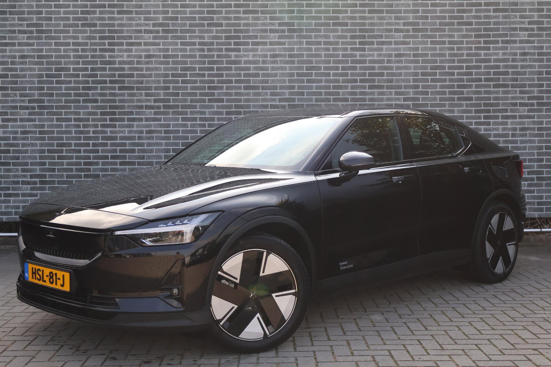 Foto van Polestar 2