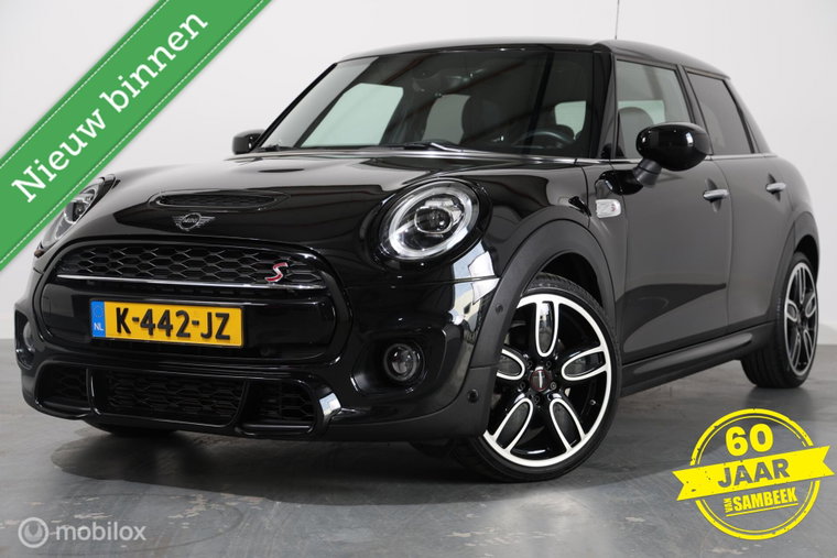 Foto van MINI 5-Deurs