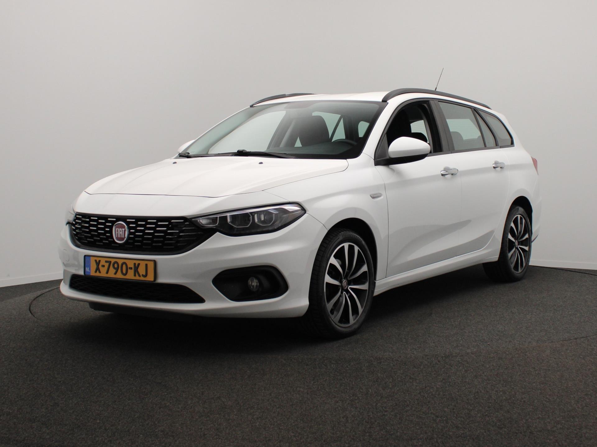 Foto van Fiat Tipo