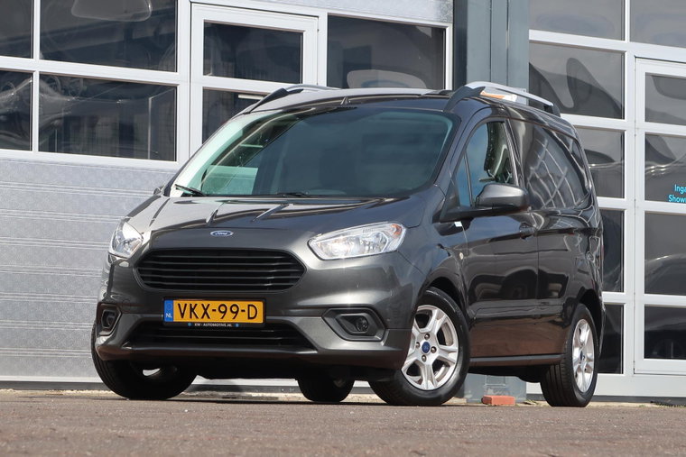 Foto van Ford Transit Courier