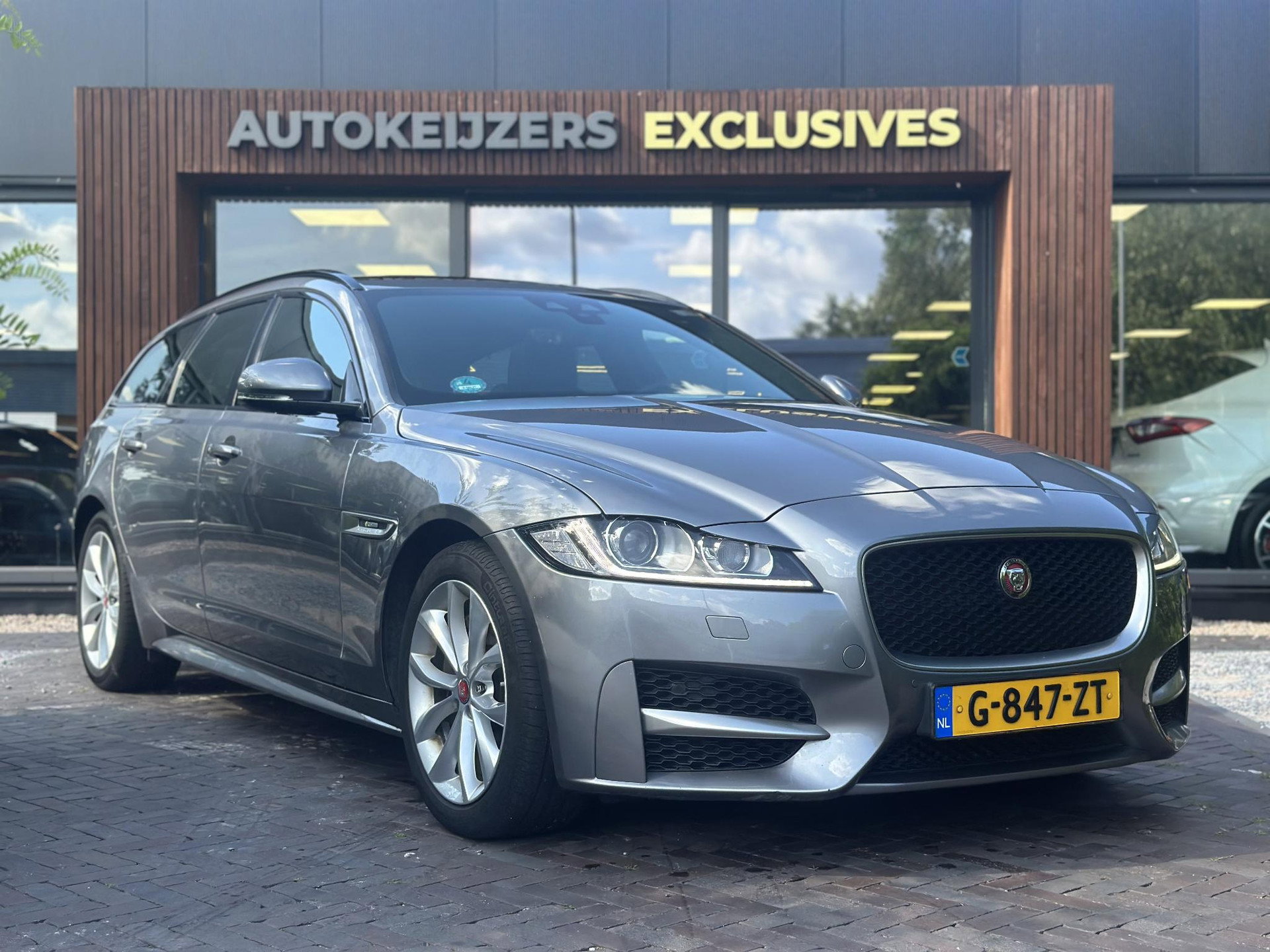 Foto van Jaguar XF