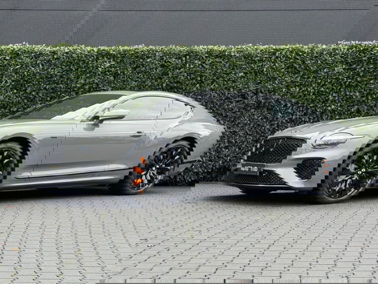 Foto van Bentley Continental GT