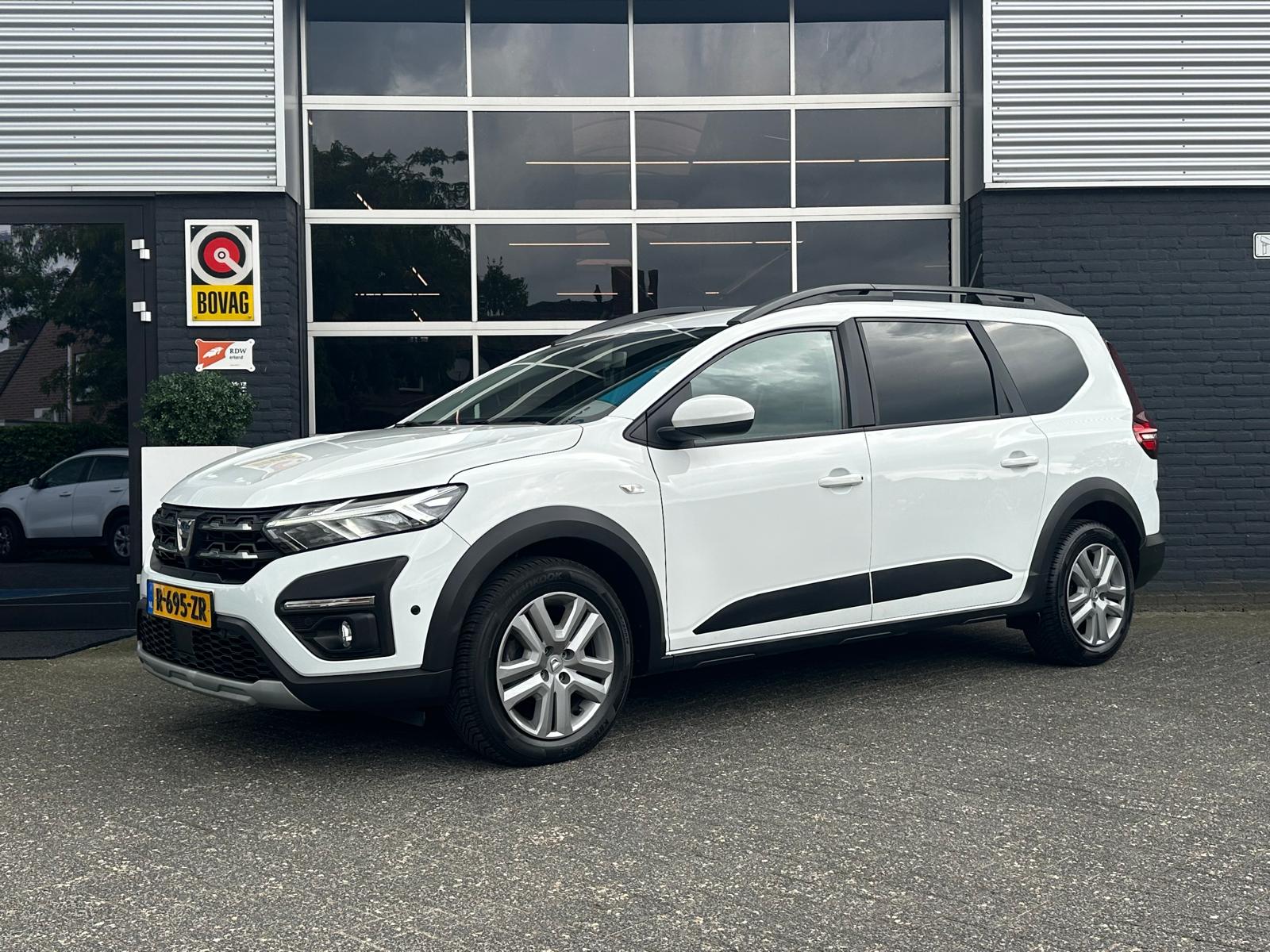 Foto van Dacia Jogger