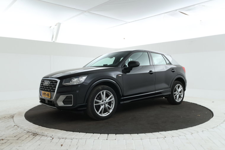 Audi Q2 foto 1
