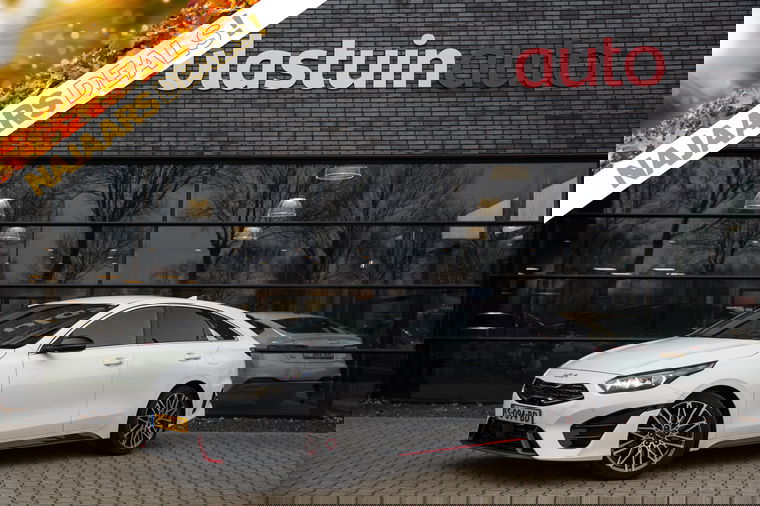 Kia ProCeed