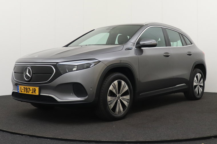 Mercedes-Benz EQA foto 1