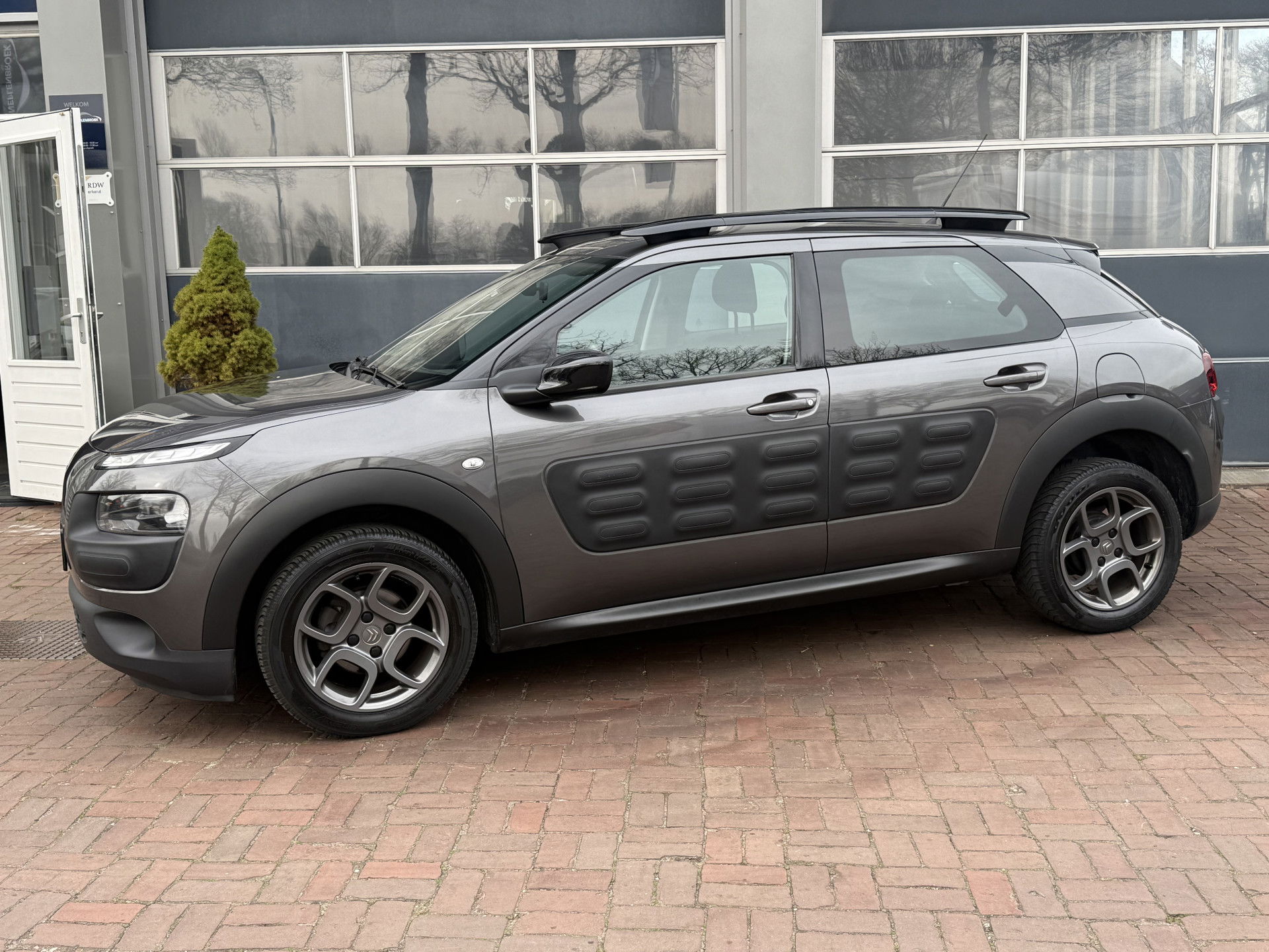 Foto van Citroën C4 Cactus