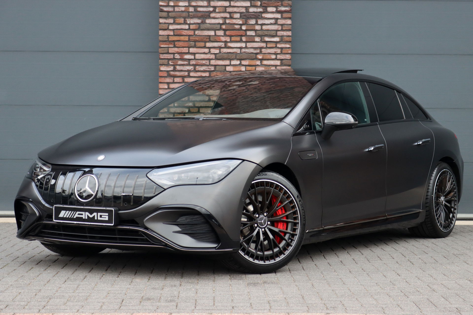 Foto van Mercedes-Benz EQE