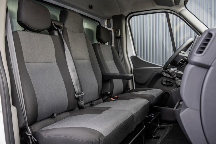 Nissan Interstar