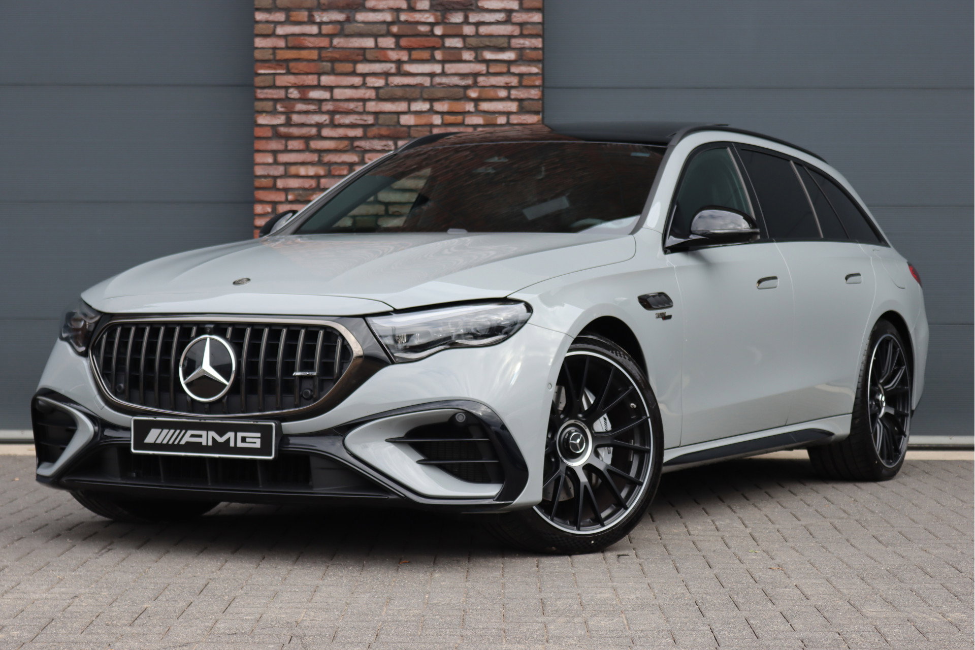 Foto van Mercedes-Benz E-Klasse