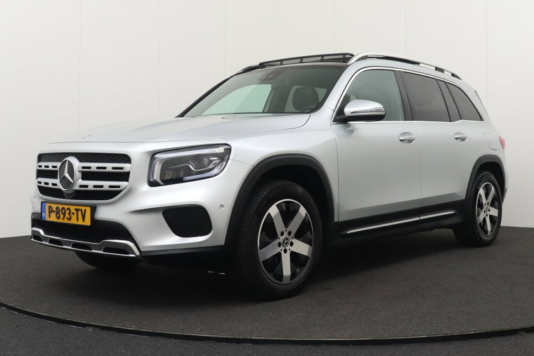 Mercedes-Benz GLB foto 1