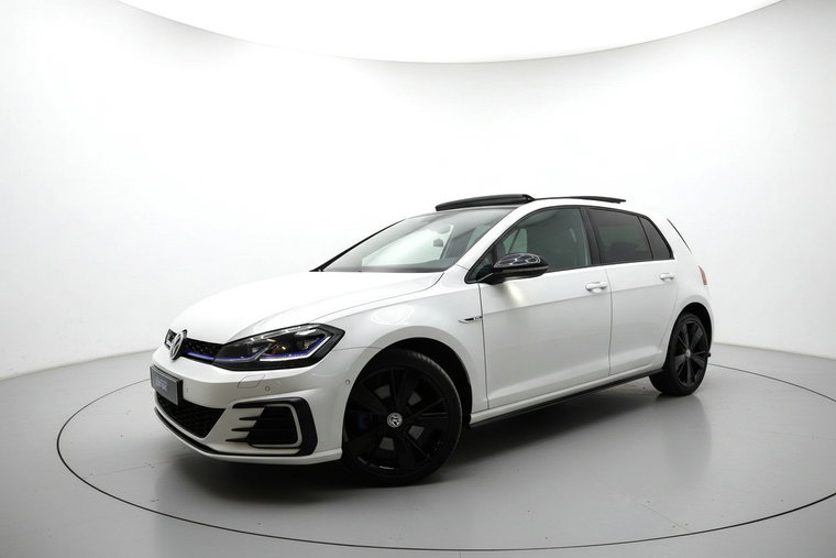 Volkswagen Golf foto 1