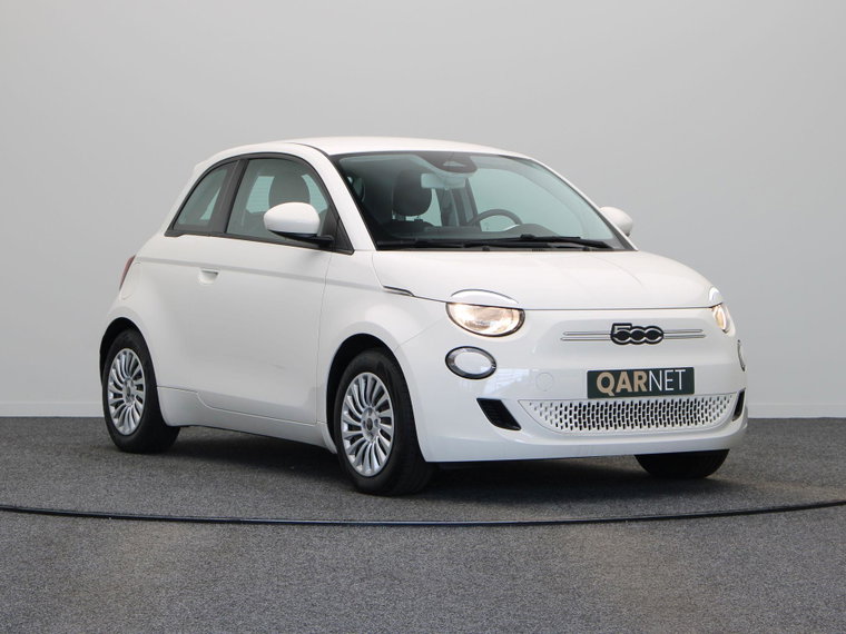 Fiat 500e foto 1
