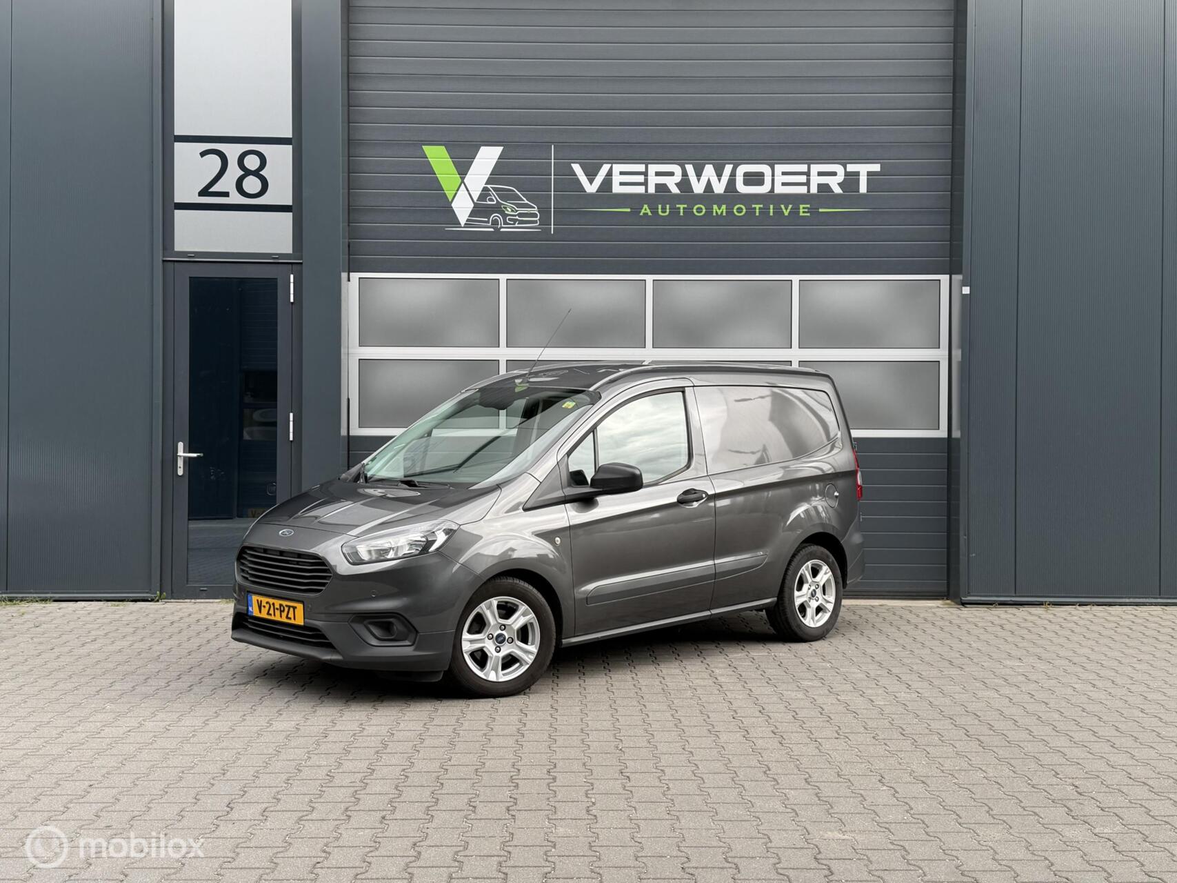 Foto van Ford Transit Courier