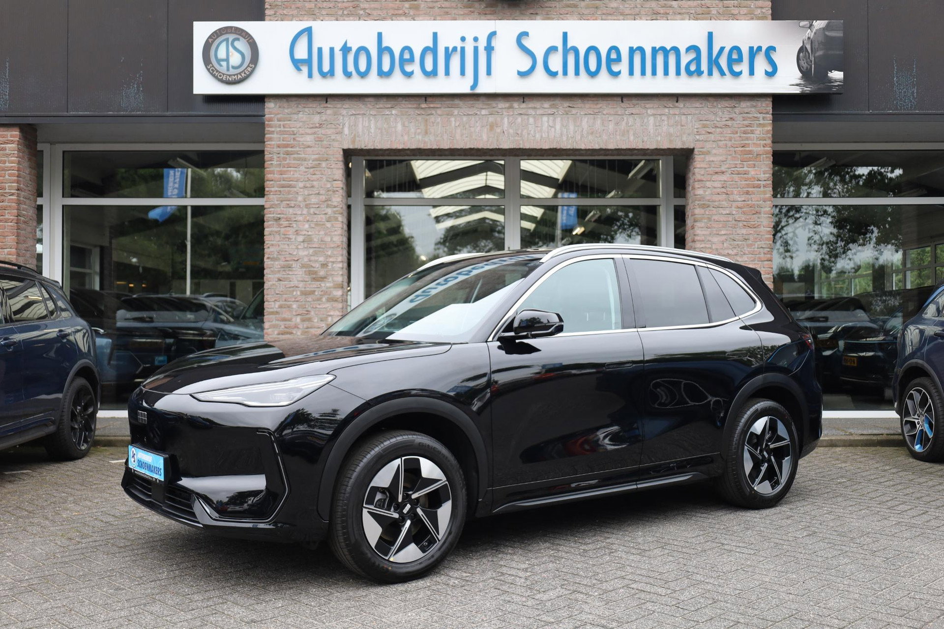 Foto van Geely E5